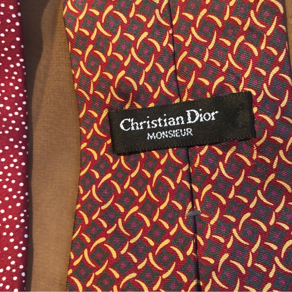 Oscar de la Renta and Christian Dior Luxury traditional  silk ties. - Picture 8 of 16